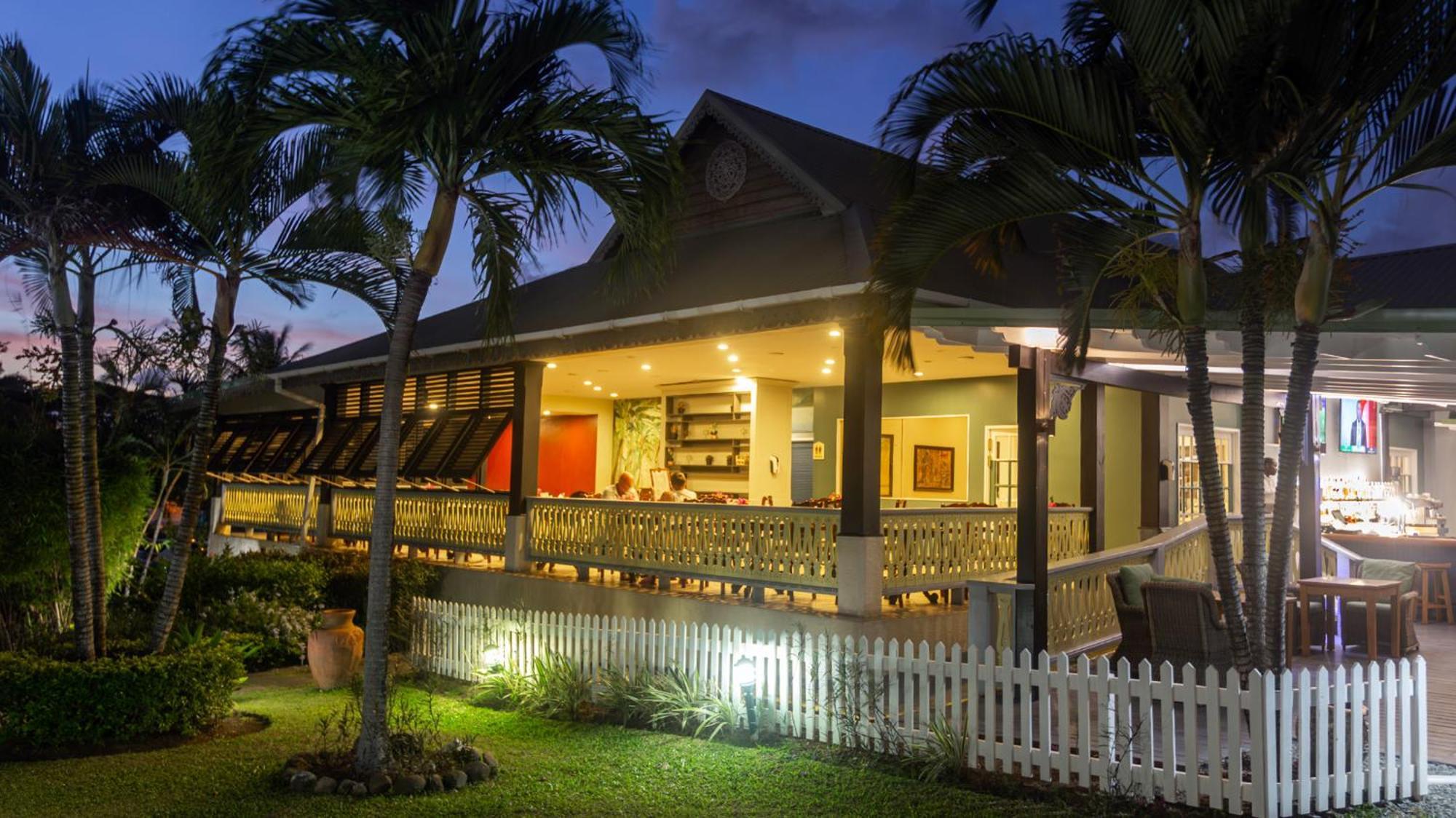 Отель Coco Palm Гроз-Иле Экстерьер фото